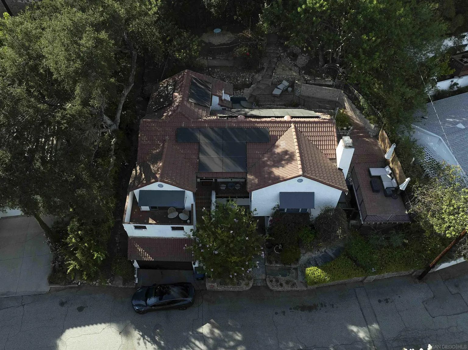 Building Photo - 2925 Graceland Way