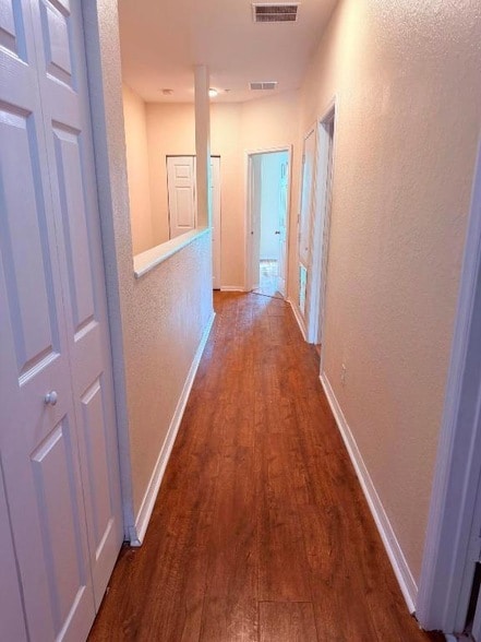 Building Photo - 779 Pipers Cay Dr