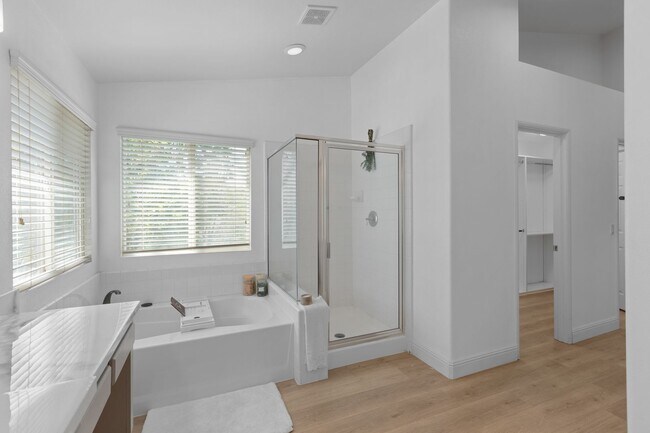 Building Photo - 26523 Starling Ct