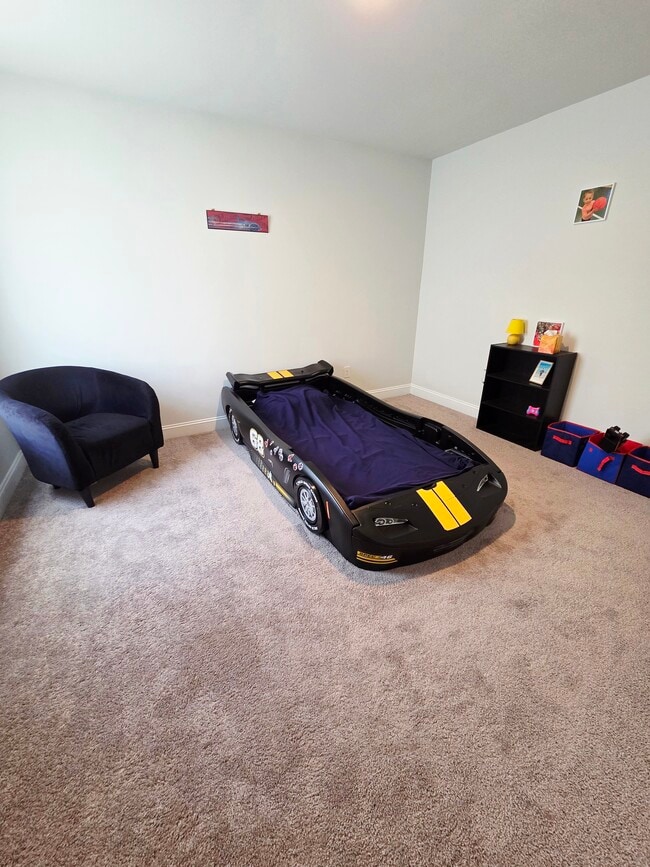 Building Photo - 2066 Ainsley Dr