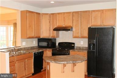 Building Photo - 3521 Tabard Ln