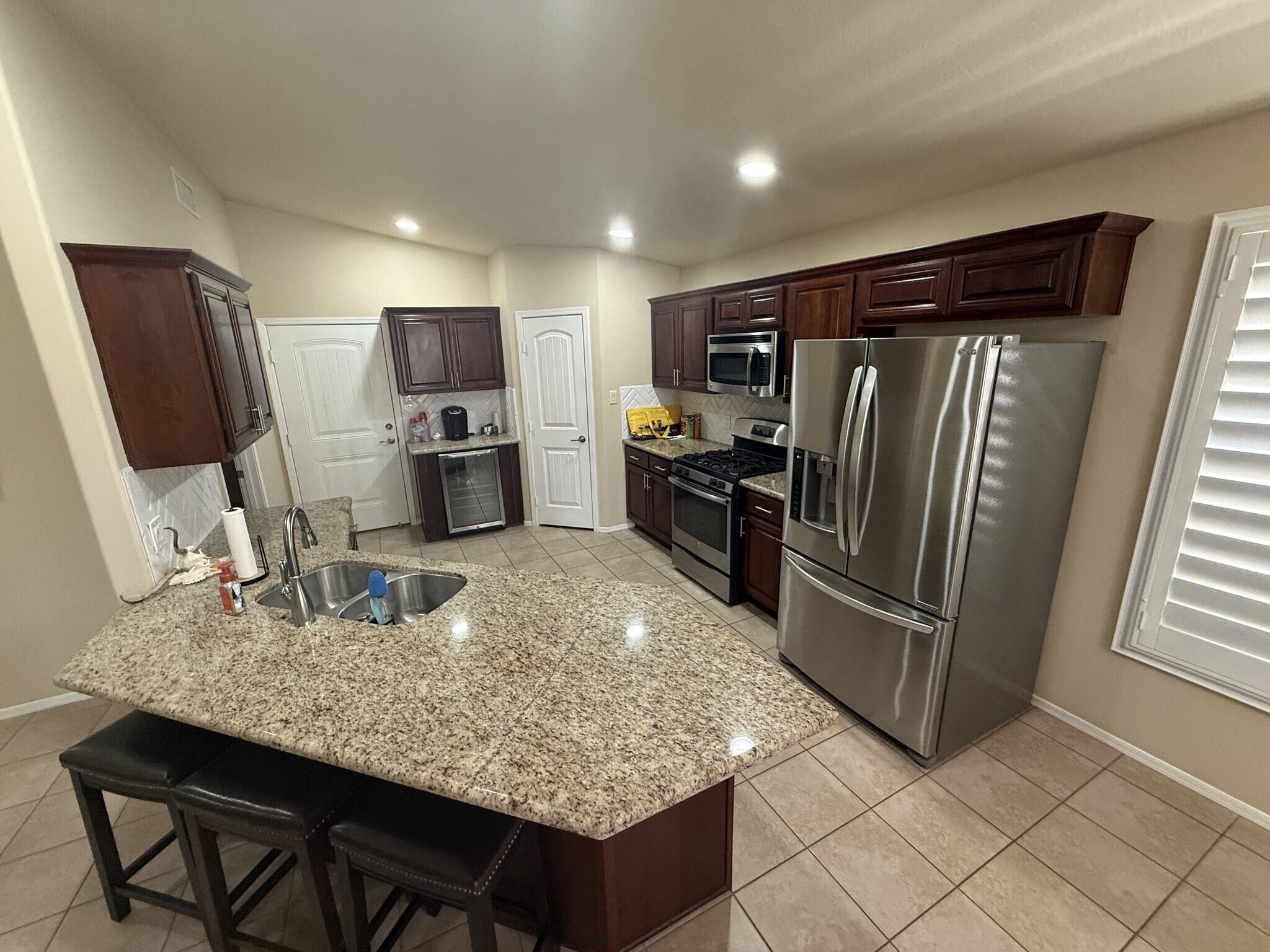 Building Photo - 3680 W 37th St