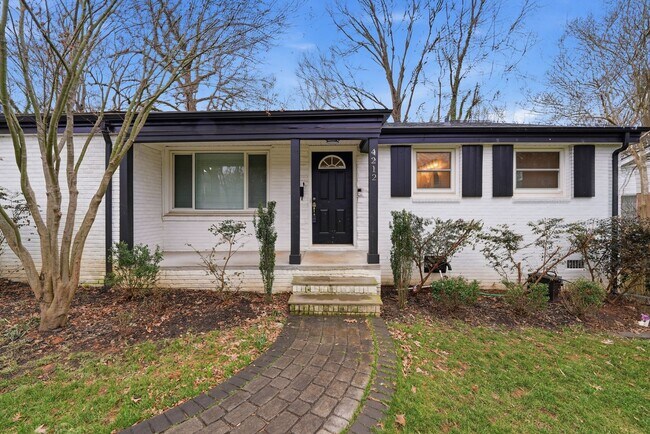 Building Photo - COMING SOON! Charming 3BR Home with Fenced Yard & Outdoor Living Space!