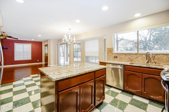 Building Photo - 1109 Noble Ridge Way