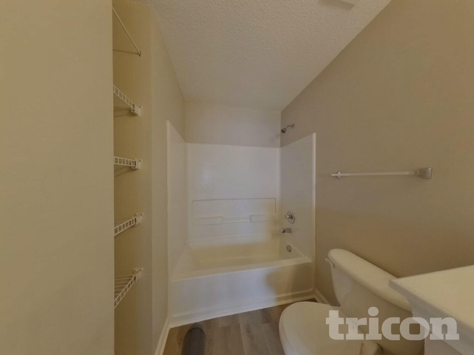 Building Photo - 145 Hunters Mill Dr