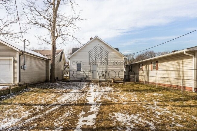 Building Photo - 929 N Tremont St