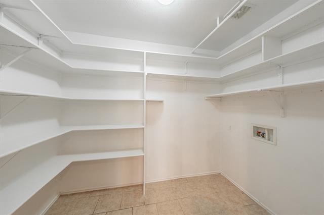 Building Photo - 9216 Quarter Horse Ln