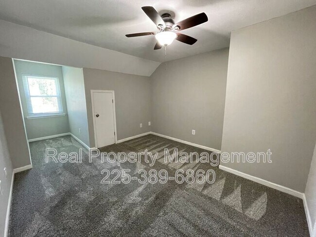 Building Photo - 1531 Lila St