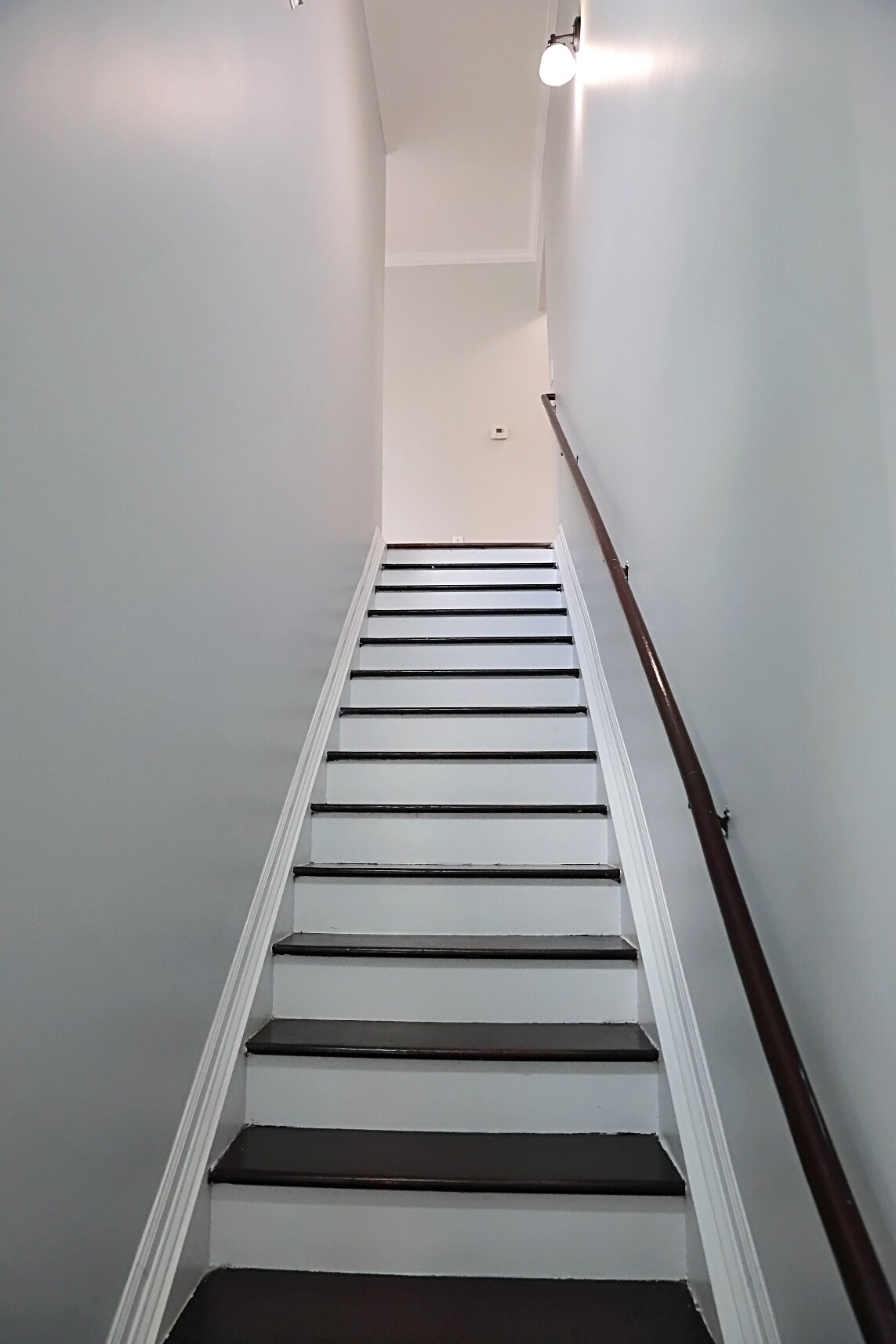 Building Photo - 1225 Blakeway St