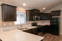 Building Photo - Beautiful 2 bedroom  home in Cottage Grove...