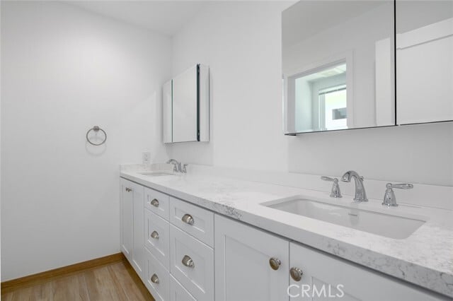 Building Photo - 3410 S Woodland Pl