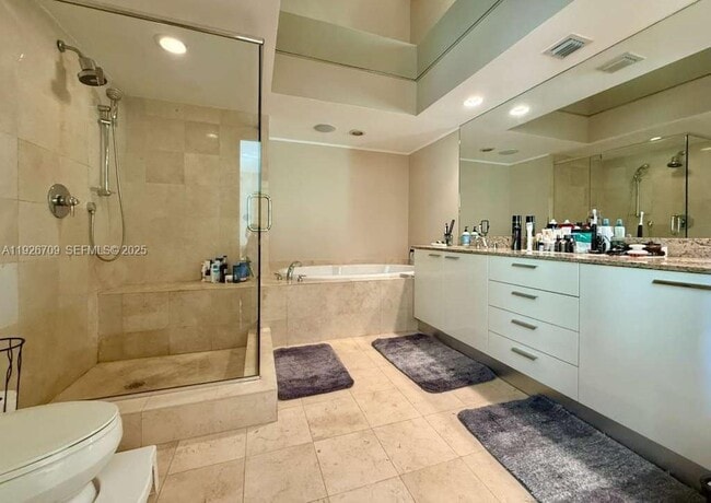 Building Photo - 1850 S Ocean Dr