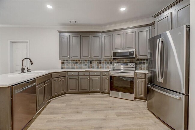Building Photo - 128 Gold Springs Ct