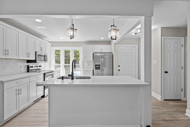 Building Photo - 3513 Providence Ln NW