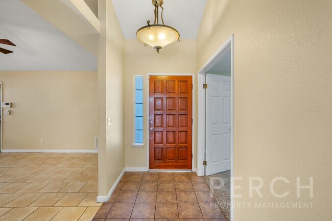 Building Photo - 1285 Granite Dr