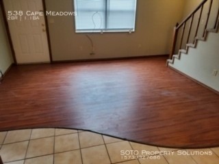 Building Photo - 2BD/1.5BA Pet-Friendly Duplex