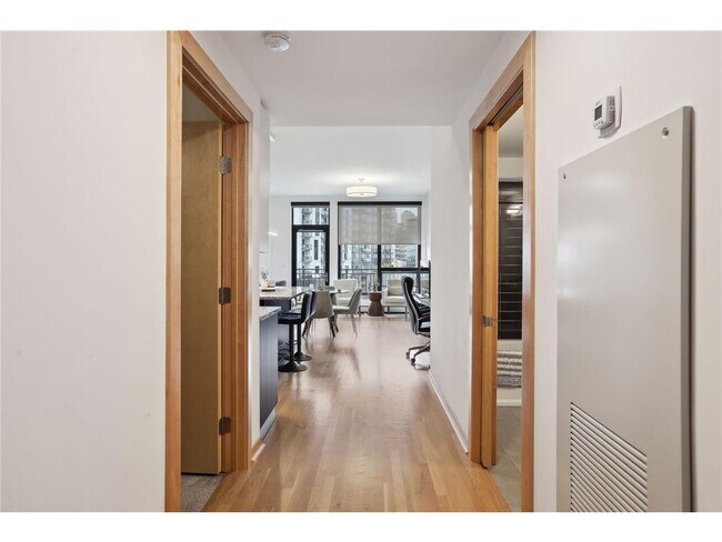 Building Photo - 1240 S 2nd St