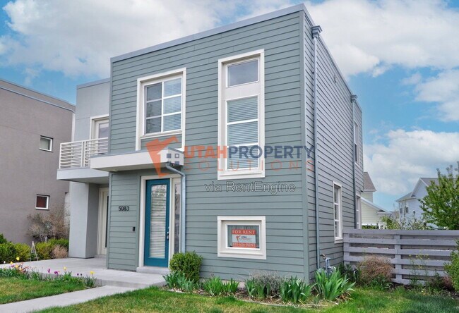 Building Photo - 5083 Digory Dr
