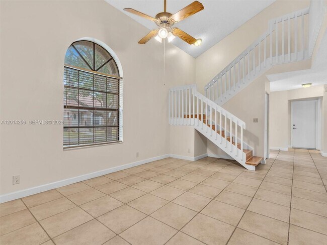 Building Photo - 10731 NW 16th Ct