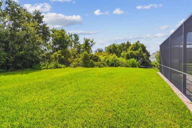 Building Photo - 12320 Fairlawn Dr