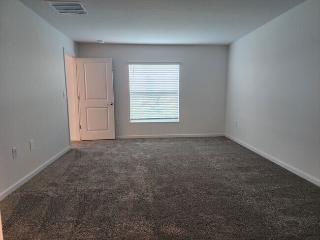 Building Photo - Solar-Powered Old Hickory Home – Available Soon