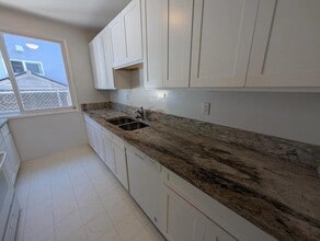 Building Photo - 1509 Orange Grv Ave