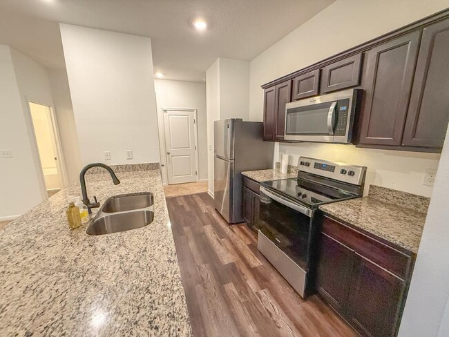 Building Photo - 16335 Winding Blossom Dr