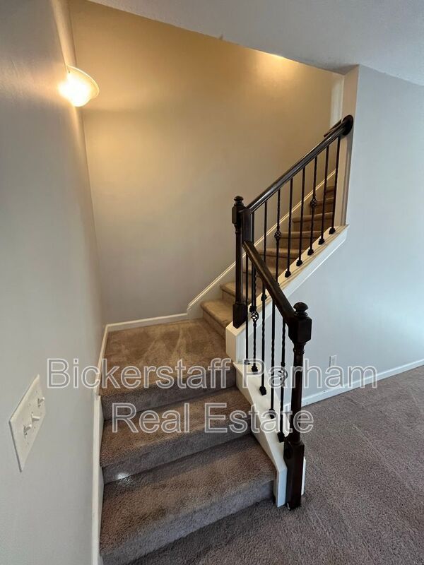 Building Photo - 7426 Sorrel Ct