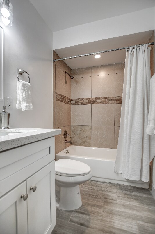 Building Photo - 3135 N 34th St