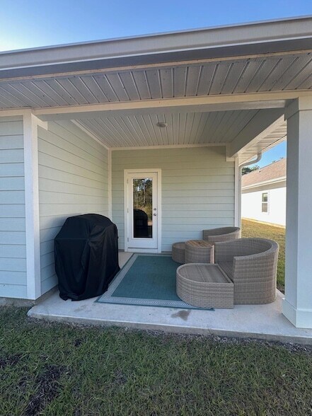 Building Photo - 7 Nest Ln