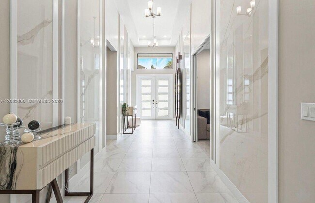 Building Photo - 8533 Ganton Dr