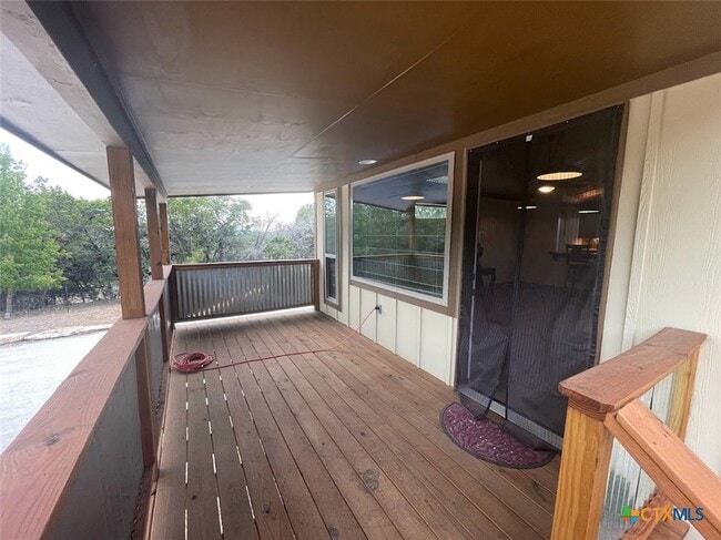 Building Photo - 789 Regina Dr