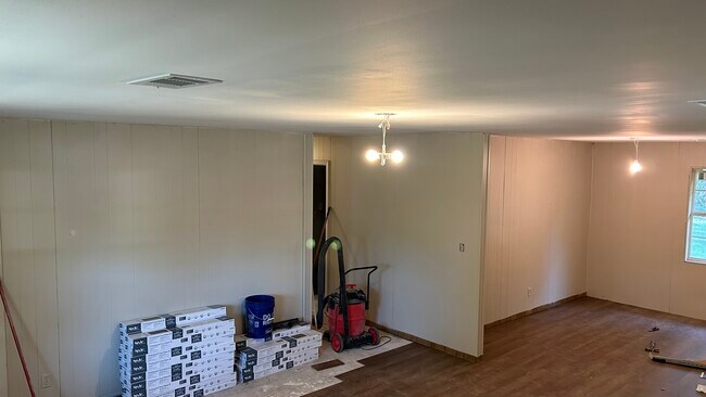 Building Photo - 2919 Beasley Dr