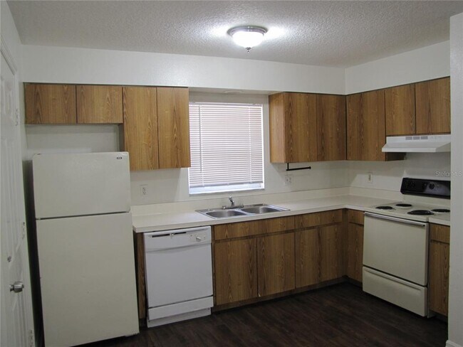 Building Photo - 3603 Temple St