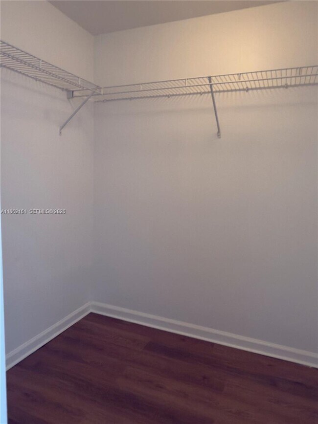 Building Photo - 2775 NE 187th St