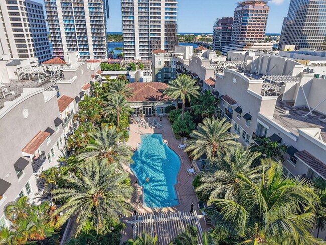 Building Photo - 600 S Dixie Hwy