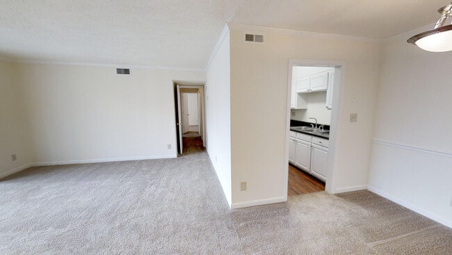 Dining/Living Room - Pineville Place