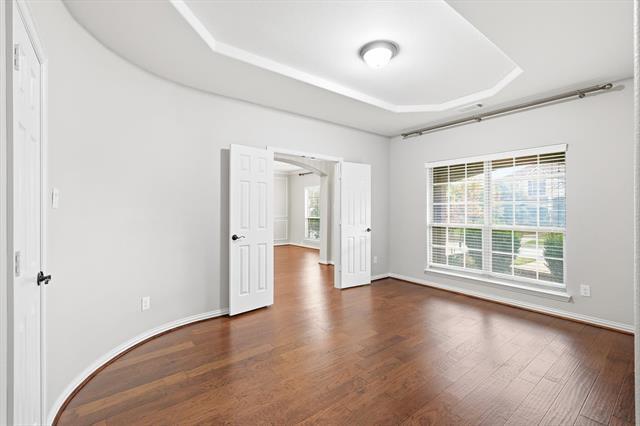 Building Photo - 12516 Maplecrest Dr