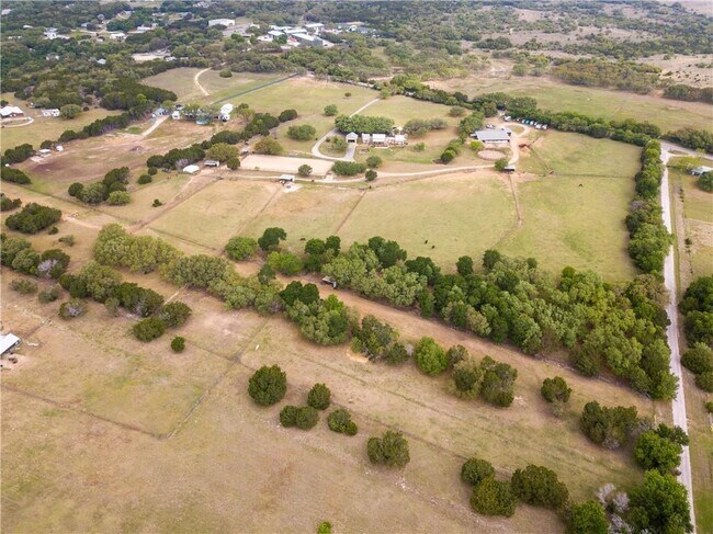Building Photo - 15000 Fitzhugh Rd