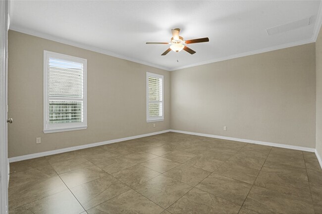 Building Photo - 8903 Lost Castle Wy