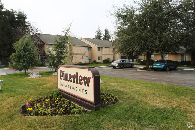 Primary Photo - Pineview Apartments