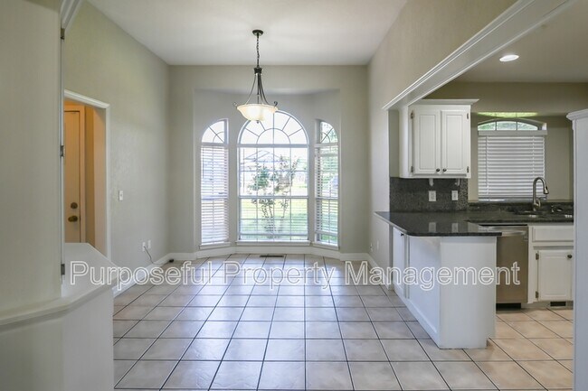 Building Photo - 1121 SW 99th Terrace