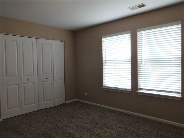 Building Photo - 24112 Cedar Creek Ct