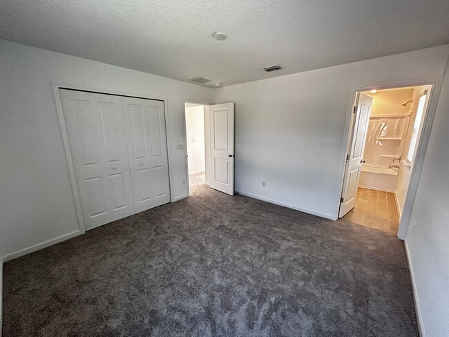 Building Photo - Brand New 4/3.5 Two Story Home with Loft. ...
