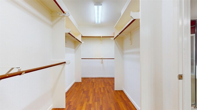 Building Photo - 21050 Florette Ln