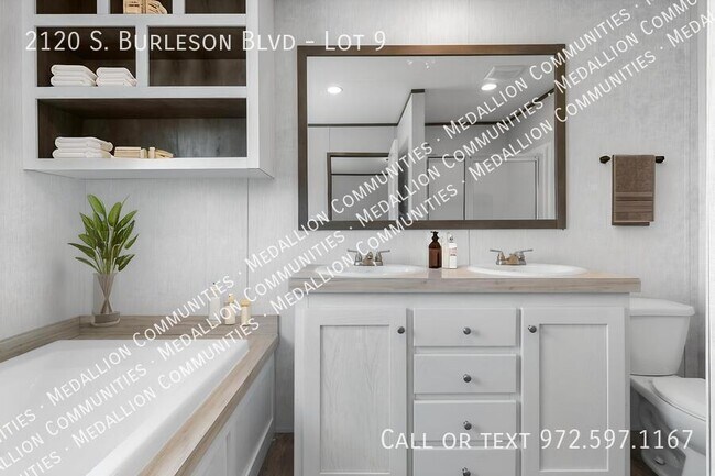 Building Photo - 2120 S Burleson Blvd