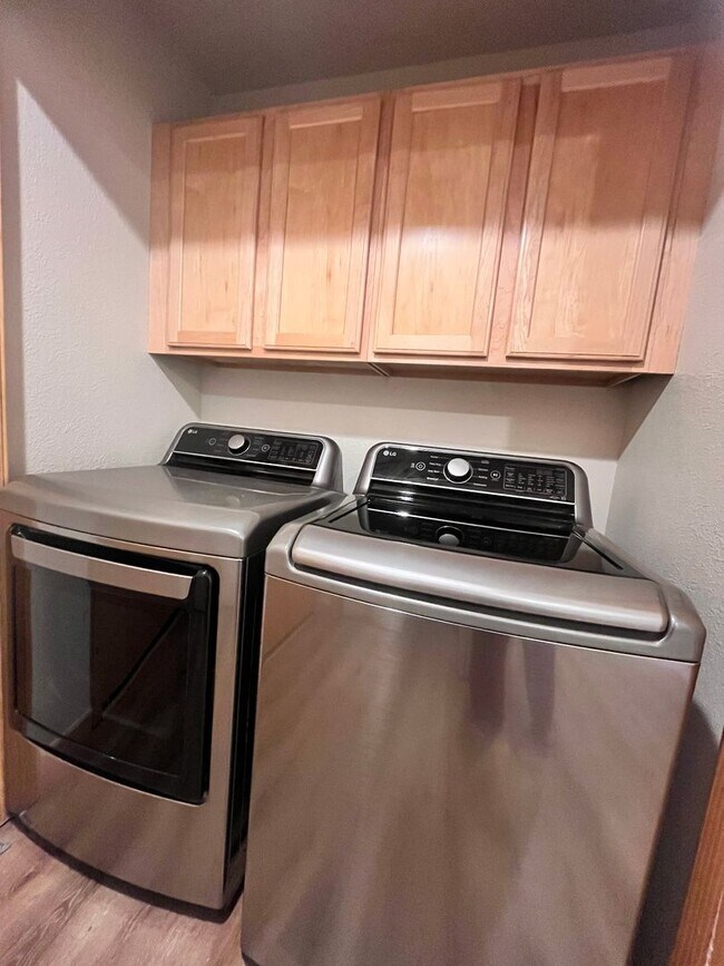 Building Photo - Flexible Ski Lease available in Tahoe Donner - $4300