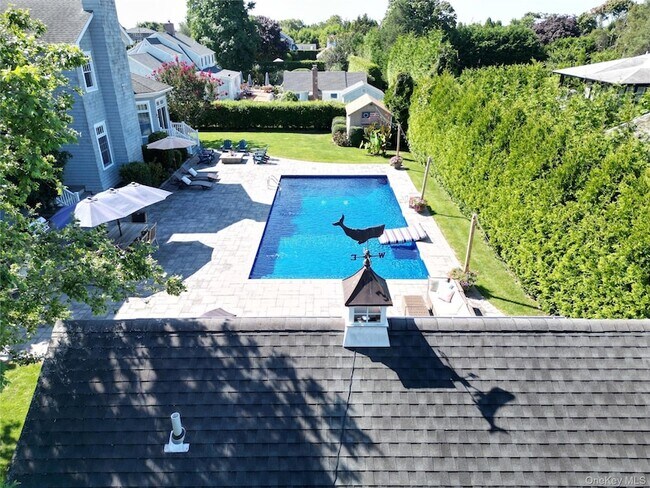 Building Photo - 43 Shore Rd