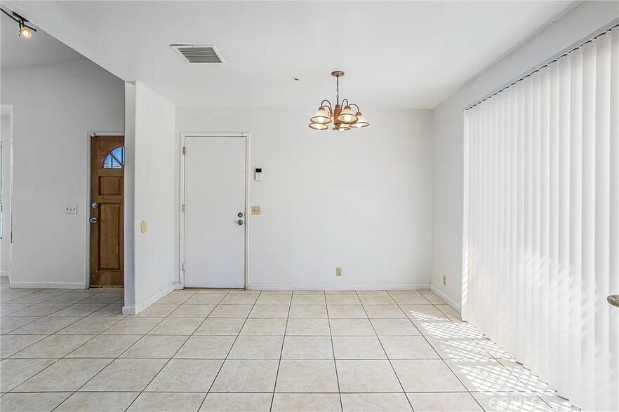 Building Photo - 66569 Acoma Ave