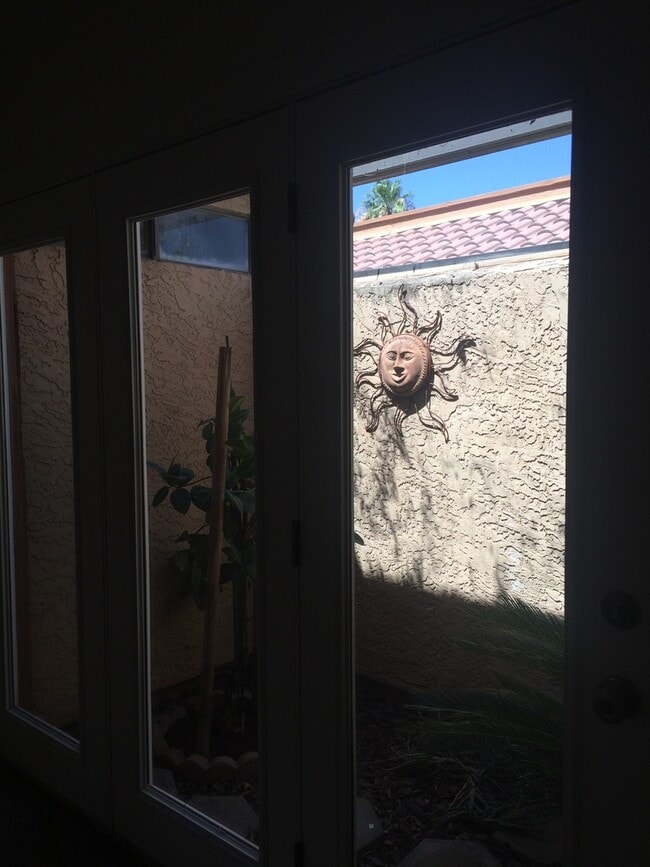 Building Photo - Beautiful 55+ Ahwatukee neighborhood spacious 2/br 2/ba home -  Rent Includes membership to Ahwat...